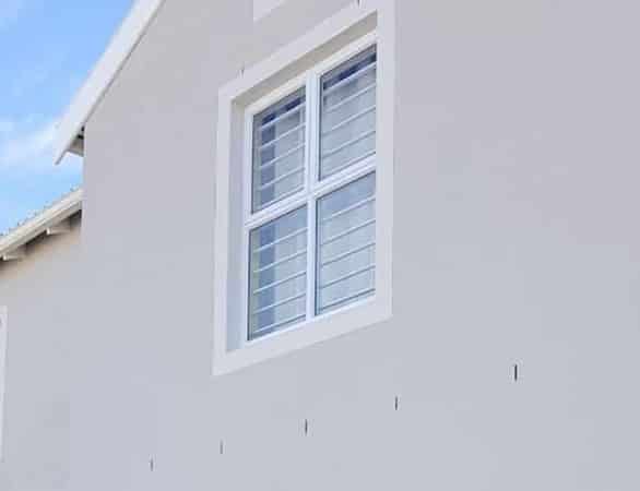 Magnador White Vertical Burglar bars