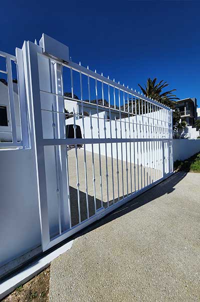 sliding gates